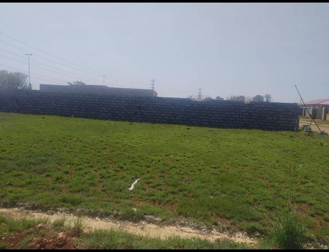 LAND FOR SALE IN VOSLOORUS EXT